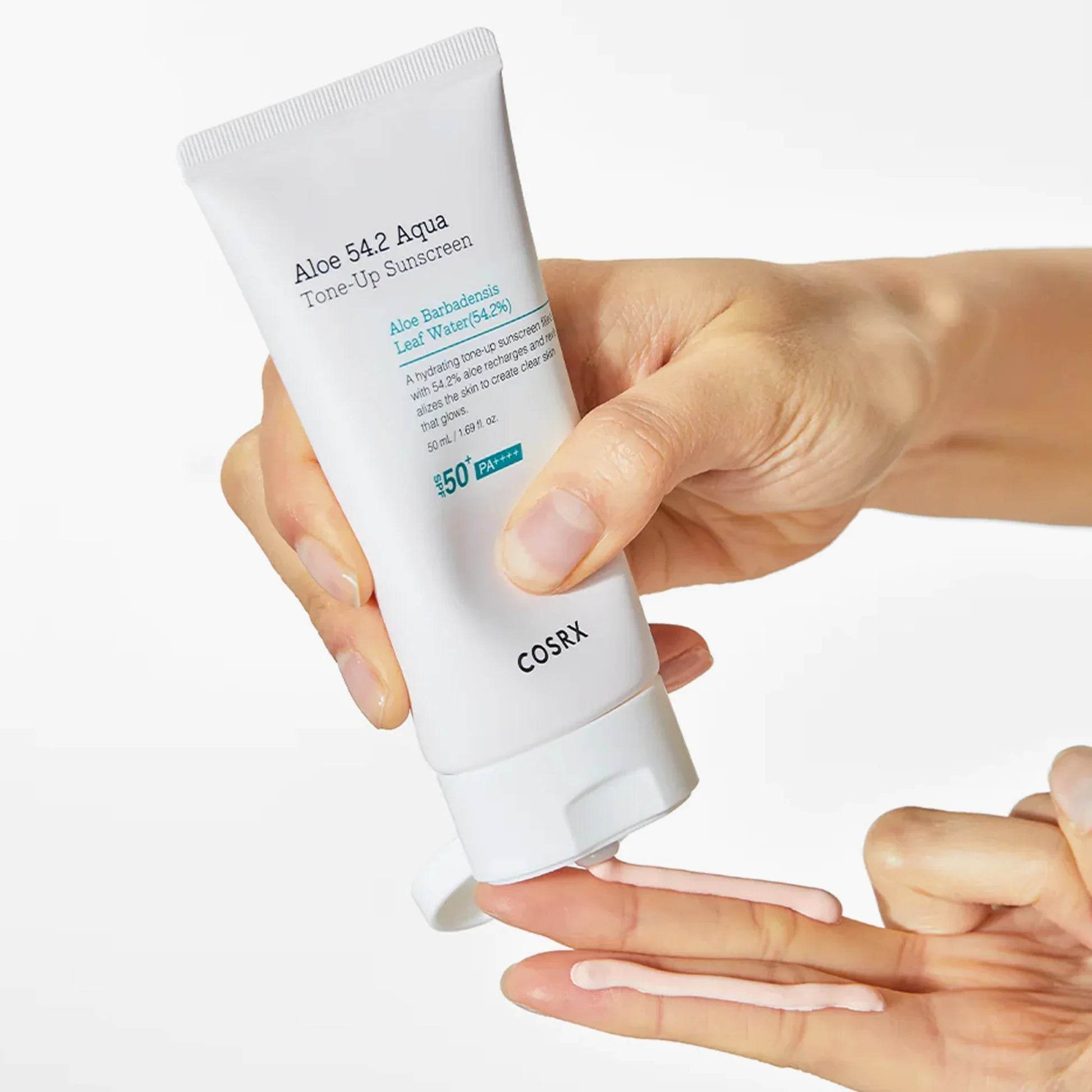 COSRX - 54.2 Aqua Tone-Up Sunscreen SPF50+ PA++++ - Holy Skin