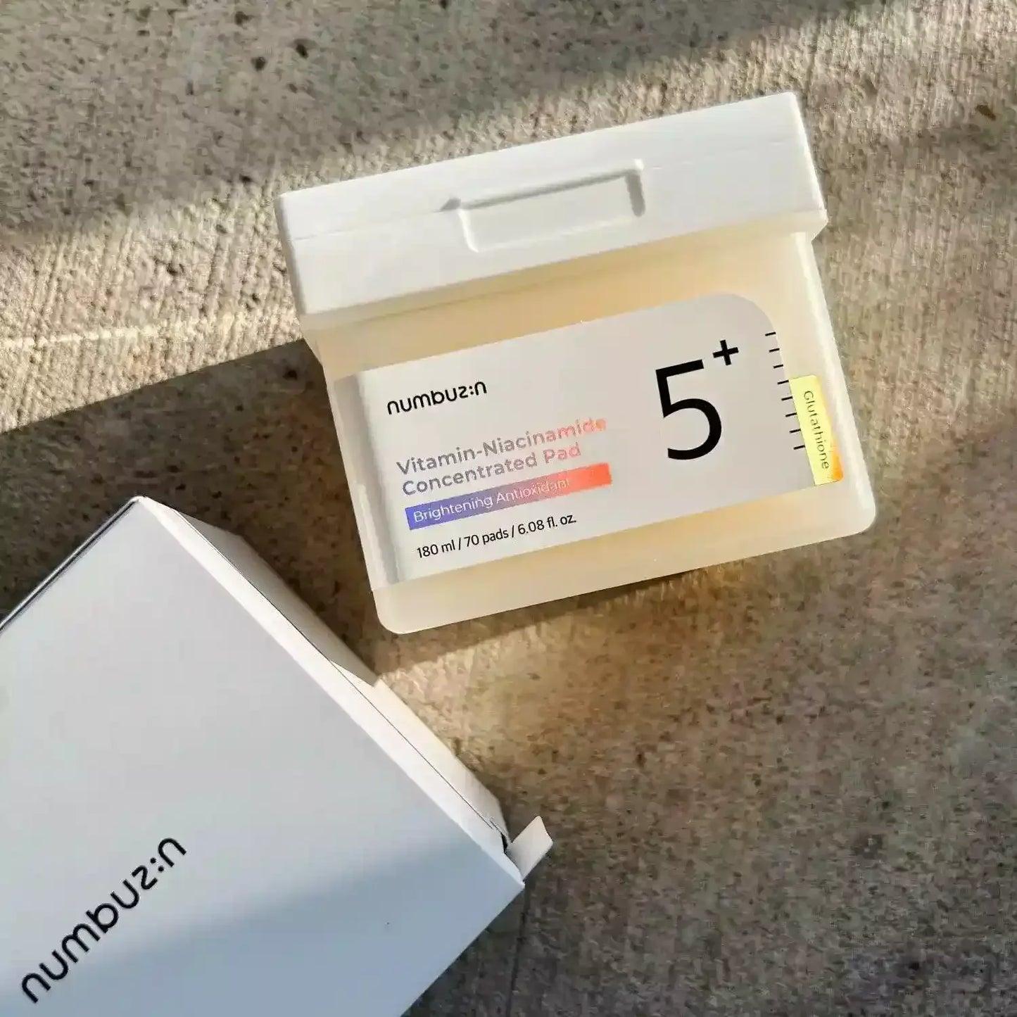 Numbuzin-No5-Vitamin-Niacinamide-Concentrated-Pad-6 - Holy Skin