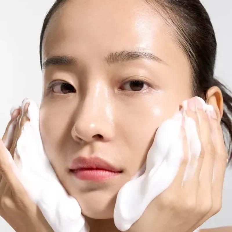 Some By Mi - Beta Panthenol Repair Gel Cleanser - Holy Skin