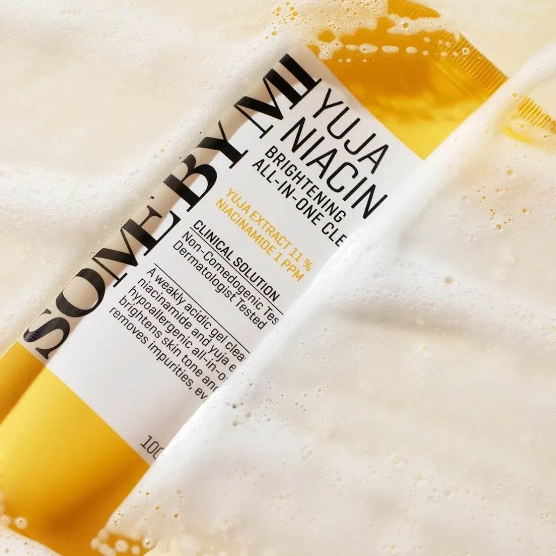 Some By Mi - Yuja Niacin Brightening All-In-One Cleanser - Holy Skin