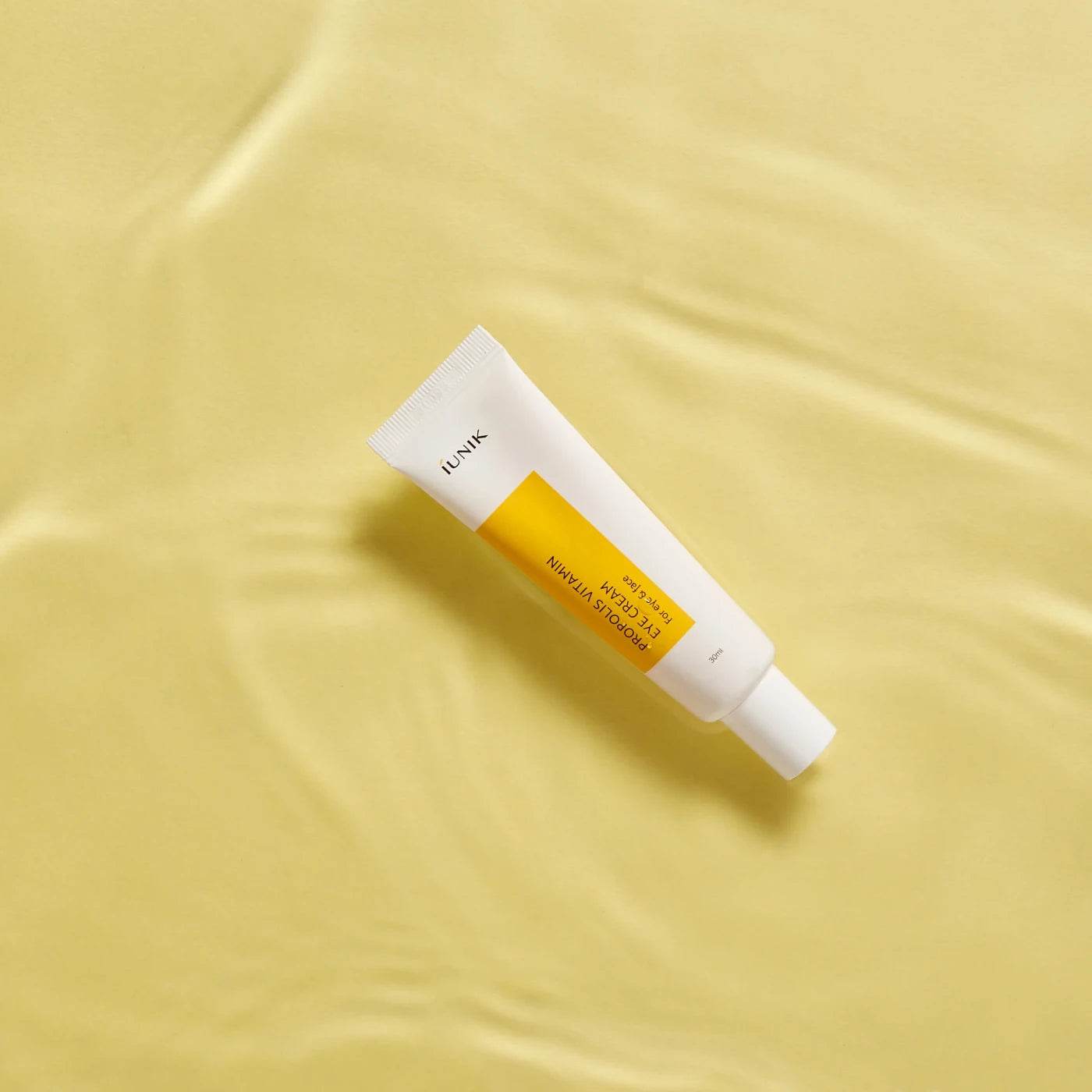 iUNIK - Propolis Vitamin Eye Cream - Holy Skin