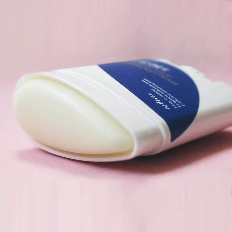 Isntree - Hyaluronic Acid Airy Sun Stick - Holy Skin
