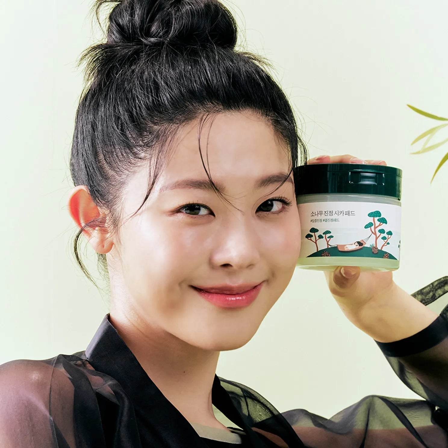 Round Lab - Pine Calming Cica Pad - Holy Skin