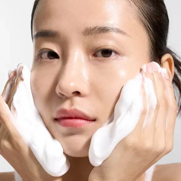 Some By Mi - Beta Panthenol Repair Gel Cleanser - Holy Skin