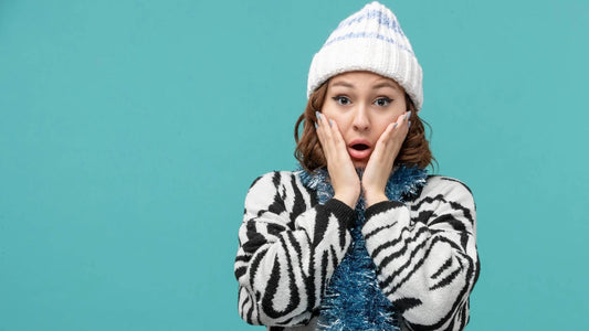 Pourquoi avons-nous plus d'acné l'hiver ? ❄️ - Holy Skin