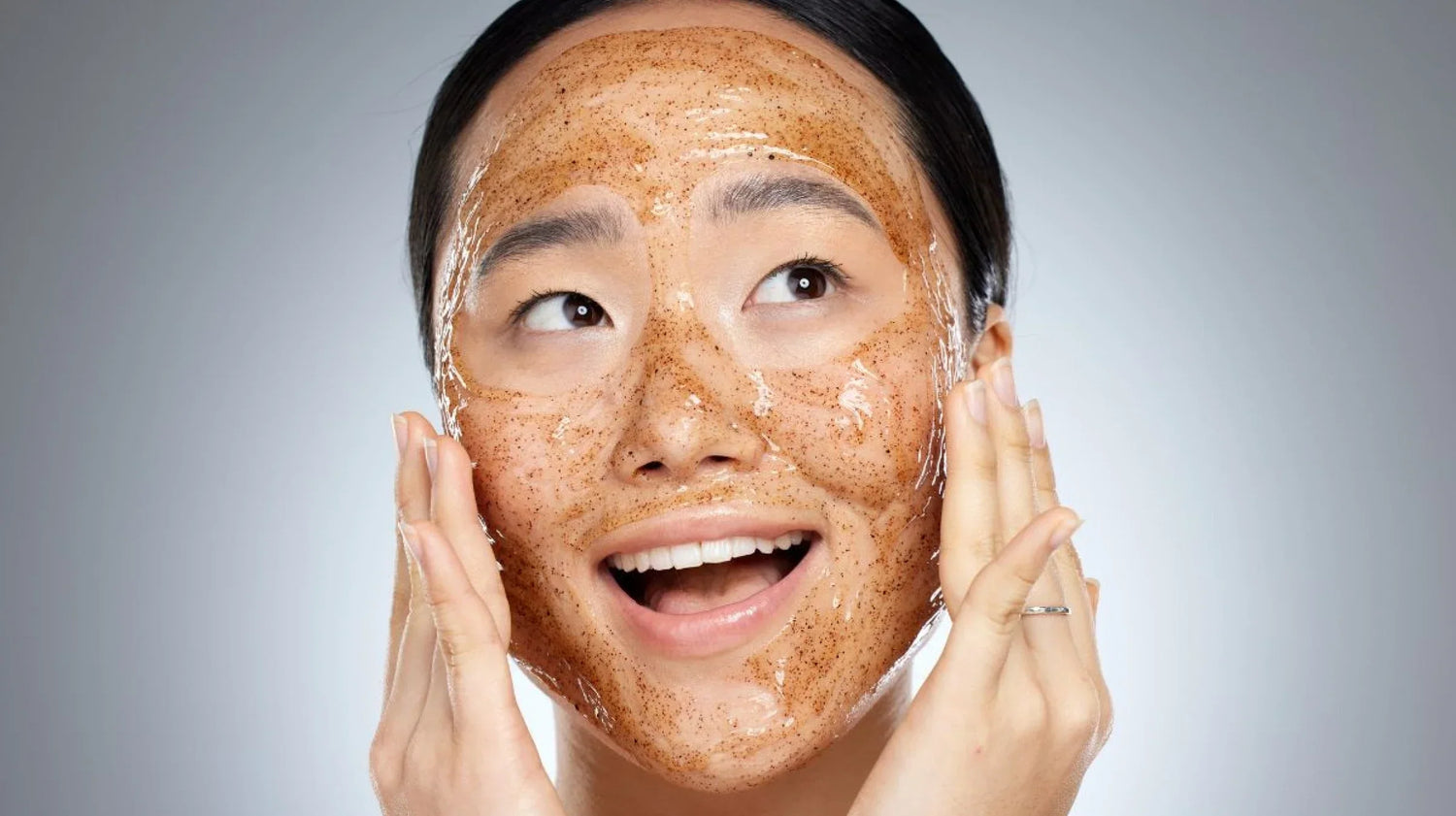 Quel est le meilleur gommage visage Coréen en 2025 ? 🔥 - Holy Skin