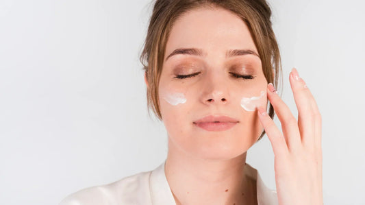 Que faire pour la peau sèche ? 4 erreurs à éviter !