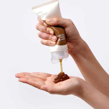 Isntree-Green-Tea-Fresh-Cleanser-3_0f1ddd68-5159-4217-9506-282cdf556f4e - Holy Skin