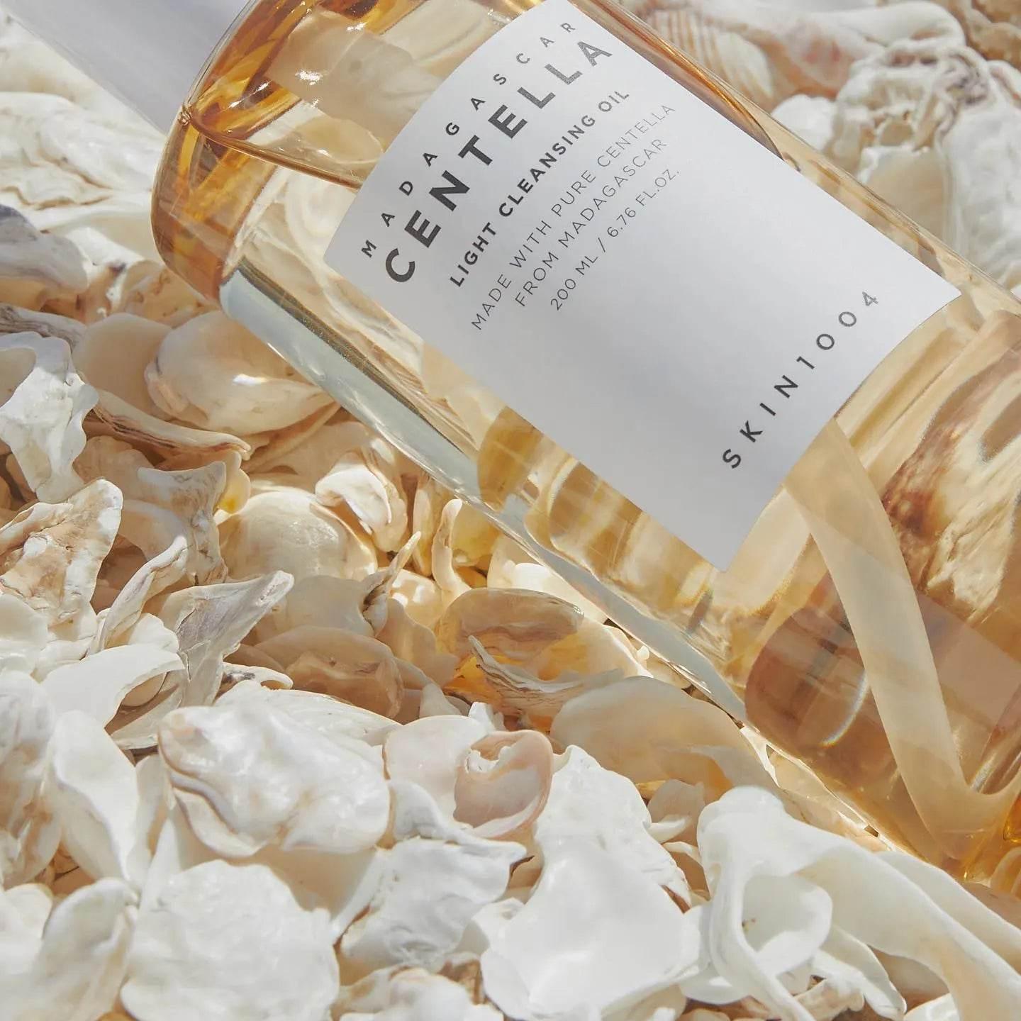 SKIN1004 - Madagascar Centella Light Cleansing Oil - Holy Skin