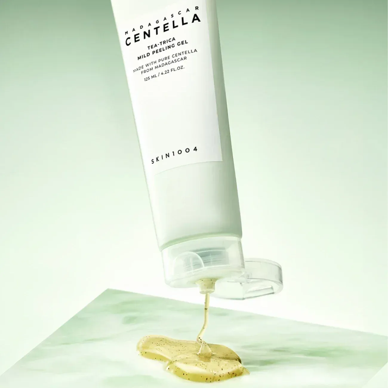 SKIN1004-Madagascar-Centella-Tea-Trica-Mild-Peeling-Gel-4_18300772-8a78-4b17-ada8-34becb78c8e5 - Holy Skin