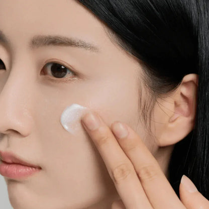 SKIN1004 - Madagascar Centella Tone Brightening Capsule Cream