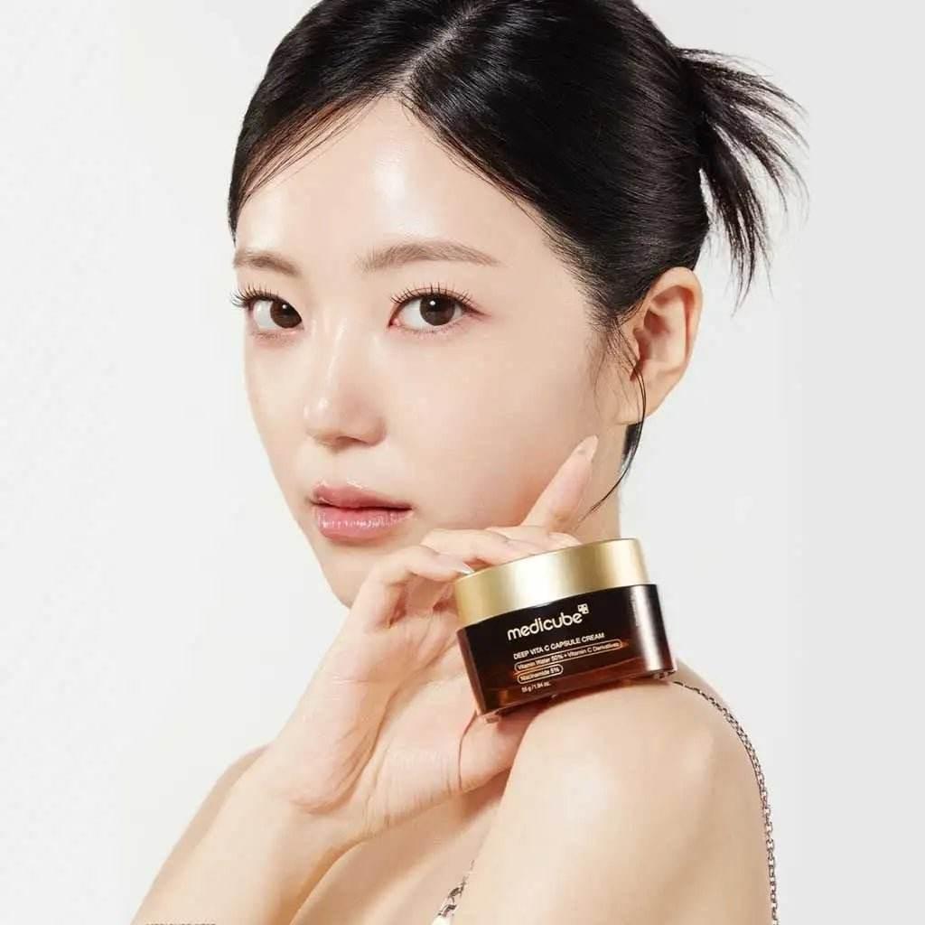 Medicube - Deep Vita C Capsule Cream - Holy Skin