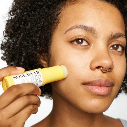 Some By Mi - Yuja Niacin Dark Spot Correcting Stick - Holy Skin
